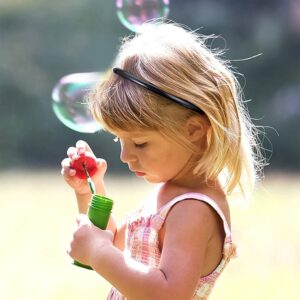 02 1a9b572e d28d 49ec a9fb de7af2ea0be8 - Plastic Headbands – Comfortable & Stylish Hair Accessories(1 Pc) - DsonMart - 1